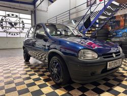 Blau Gebraucht 1994 Opel Corsa Swing Limousine | 1.990 €