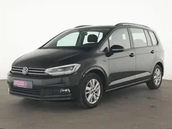 Schwarz Gebraucht 2022 VW Touran Comfortline Van / Kleinbus | 21.479 € (Guter Preis)