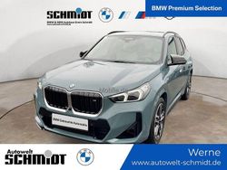Grün Gebraucht 2025 BMW X1 Performance SUV | 52.490 € (Guter Preis)