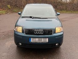 Blau Gebraucht 2000 Audi A2 Kleinwagen | 5.850 €
