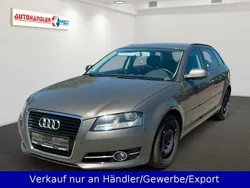 Braun Gebraucht 2010 Audi A3 Sportback Attraction Limousine | 3.199 € (Superpreis)