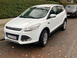 Schwarz Gebraucht 2016 Ford Kuga Trend SUV | 6.000 € (Superpreis)