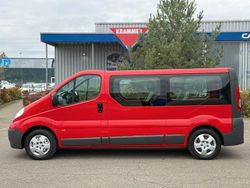 Rot Gebraucht 2014 Opel Vivaro Van | 8.925 € (Guter Preis)