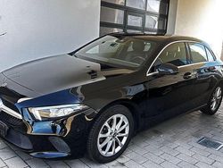 Schwarz Gebraucht 2018 Mercedes A180 Limousine | 19.900 € (Etwas zu teuer)