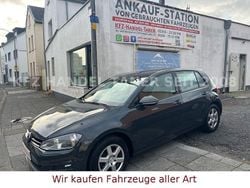 Grau Gebraucht 2014 VW Golf VII Comfortline Limousine | 7.000 € (Guter Preis)