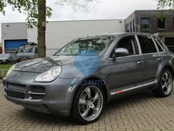 Grau Gebraucht 2004 Porsche Cayenne Edition SUV | 8.400 €
