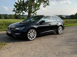 Schwarz Gebraucht 2020 Seat Leon FR Kombi | 18.999 € (Guter Preis)
