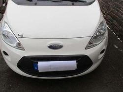 Weiß Gebraucht 2010 Ford Ka Limousine | 3.000 €