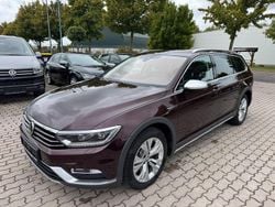 Rot Gebraucht 2017 VW Passat Alltrack Kombi | 18.500 € (Guter Preis)