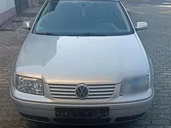 Gebraucht 2001 VW Bora Limousine | 1.000 € (Guter Preis)
