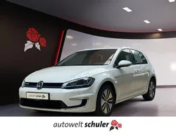 Pure white Gebraucht 2017 VW e-Golf Kleinwagen | 13.490 € (Fairer Preis)