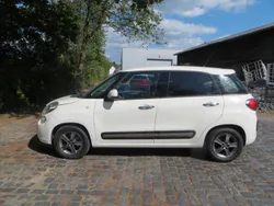Weiß Gebraucht 2015 Fiat 500L Pop Star Van / Kleinbus | 4.490 € (Guter Preis)