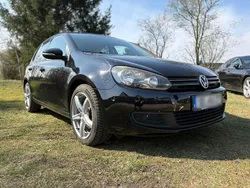 Schwarz Gebraucht 2009 VW Golf VI Limousine | 5.600 € (Etwas zu teuer)