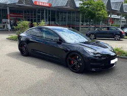 Schwarz Gebraucht 2021 Tesla Model 3 Performance Limousine | 29.500 € (Fairer Preis)