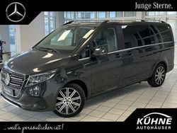 Grau, Gebraucht 2024 Mercedes V300 Avantgarde Van / Kleinbus | 67.450 € (Fairer Preis)