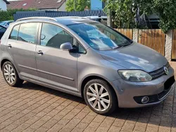 Grau Gebraucht 2009 VW Golf Plus Highline Van / Kleinbus | 9.300 € (Fairer Preis)