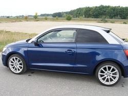 Blau Gebraucht 2015 Audi A1 Kleinwagen | 11.000 € (Fairer Preis)