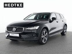 Schwarz Gebraucht 2023 Volvo V60 CC Ultimate Kombi | 46.550 € (Teuer)