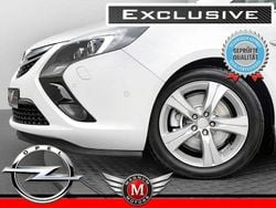 Weiß Gebraucht 2016 Opel Zafira Exklusiv Van / Kleinbus | 6.590 € (Superpreis)
