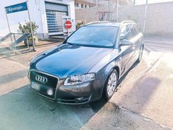 Grau Gebraucht 2007 Audi A4 Sport Kombi | 3.600 € (Guter Preis)