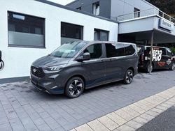 Grau Neu 2025 Ford Tourneo Titanium Van / Kleinbus | 59.990 € (Fairer Preis)