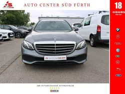 Grau Gebraucht 2019 Mercedes E220 Kombi | 28.999 € (Teuer)