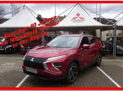 Dynamikrot Gebraucht 2024 Mitsubishi Eclipse Cross Select SUV | 30.990 € (Etwas zu teuer)