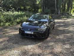 Schwarz Gebraucht 2024 VW Golf VIII Black Edition Limousine | 48.300 € (Teuer)