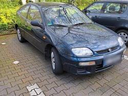 Grün Gebraucht 1996 Mazda 323C Coupé | 1.700 €