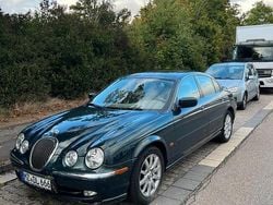 Grün Gebraucht 1999 Jaguar S-Type S Limousine | 1.200 €