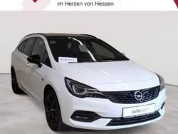 Schneeweiß Gebraucht 2021 Opel Astra Ultimate Kombi | 13.190 € (Fairer Preis)