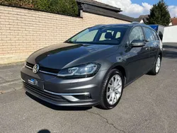 Indiumgrau metallic Gebraucht 2017 VW Golf VII Highline Kombi | 12.490 € (Guter Preis)