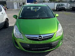 Grün Gebraucht 2012 Opel Corsa Color Edition Limousine | 3.500 € (Fairer Preis)
