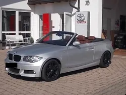Silber metallic Gebraucht 2008 BMW 118 Cabriolet M Performance Cabrio | 14.660 €