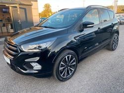Schwarz Gebraucht 2017 Ford Kuga ST-Line SUV | 15.950 € (Fairer Preis)
