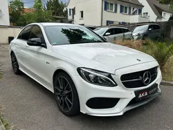 Weiß Gebraucht 2016 Mercedes C43 AMG AMG Limousine | 30.900 € (Fairer Preis)
