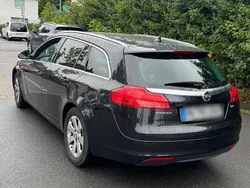 Schwarz Gebraucht 2010 Opel Insignia Kombi | 5.300 € (Fairer Preis)