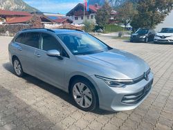 Silber Gebraucht 2025 VW Golf VIII Style Limousine | 28.500 € (Guter Preis)