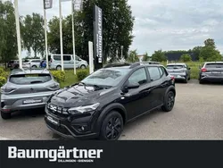 Perlmuttschwarz metallic Neu 2025 Dacia Sandero Expression Kleinwagen | 19.880 € (Fairer Preis)
