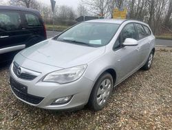 Silber Gebraucht 2012 Opel Astra Active Kombi | 5.950 € (Fairer Preis)
