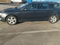 Grau Gebraucht 2013 Volvo V70 Momentum Kombi | 9.970 € (Fairer Preis)