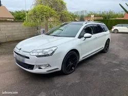 Weiß Gebraucht 2011 Citroën C5 Exclusive Kombi | 11.000 €