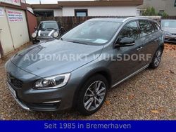 Grau Gebraucht 2016 Volvo V60 Kombi | 15.950 € (Etwas zu teuer)