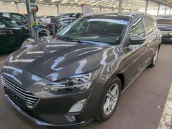 Grau Gebraucht 2021 Ford Focus Kombi | 15.990 € (Fairer Preis)