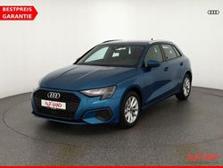 Blau Gebraucht 2022 Audi A3 Ambiente Limousine | 24.950 € (Fairer Preis)