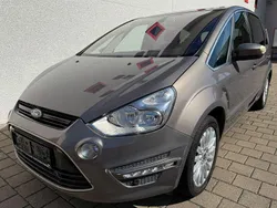 Braun Gebraucht 2011 Ford S-MAX Titanium Van / Kleinbus | 4.490 € (Fairer Preis)