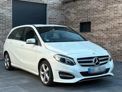 Weiß Gebraucht 2014 Mercedes B180 Van / Kleinbus | 11.000 €