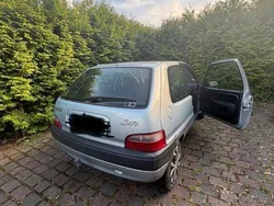 Grau Gebraucht 2001 Citroën Saxo Kleinwagen | 700 € (Guter Preis)