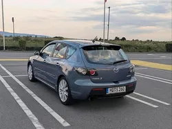 Blau Gebraucht 2006 Mazda 3 Limousine | 7.500 € (Teuer)
