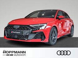 Rot Gebraucht 2024 Audi RS3 Sportback Ambiente Kleinwagen | 67.890 € (Fairer Preis)